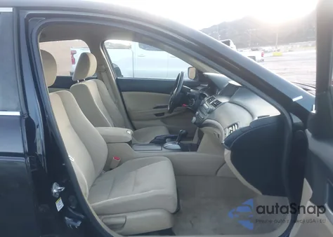 2011 Honda Accord 2.4 Lx from USA, damaged, VIN 1HGCP2F36BA071921